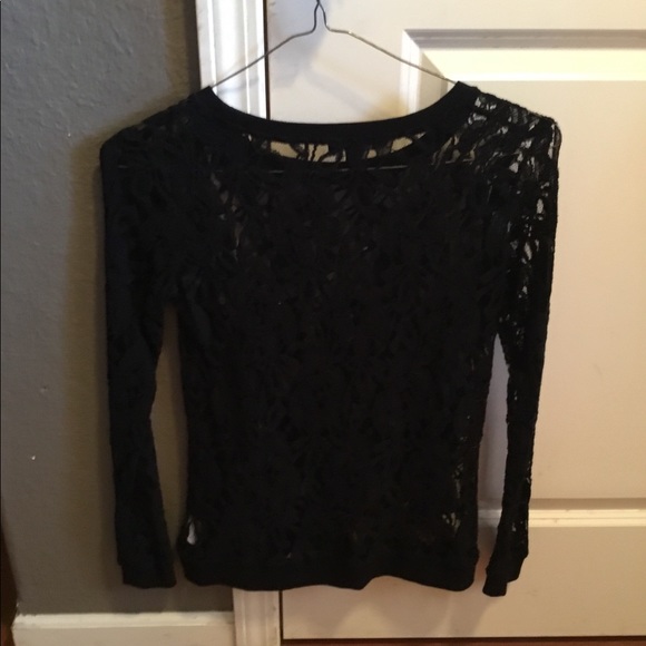 Ana black lace shirt - Picture 3 of 6